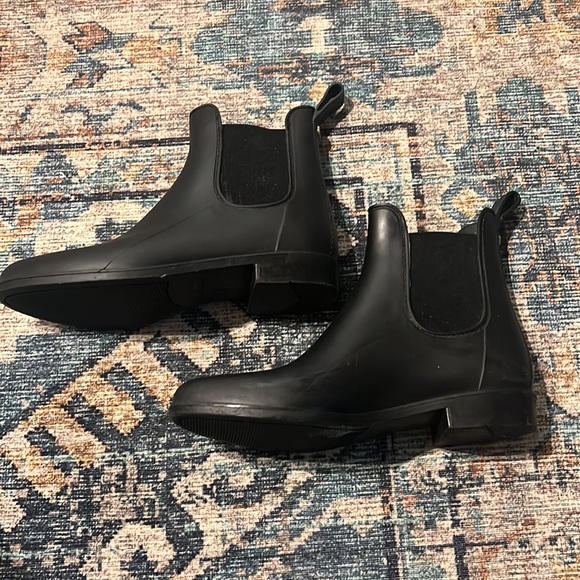 Sam Edelman Tinsley Rainboot, size 6 - Picture 4 of 7